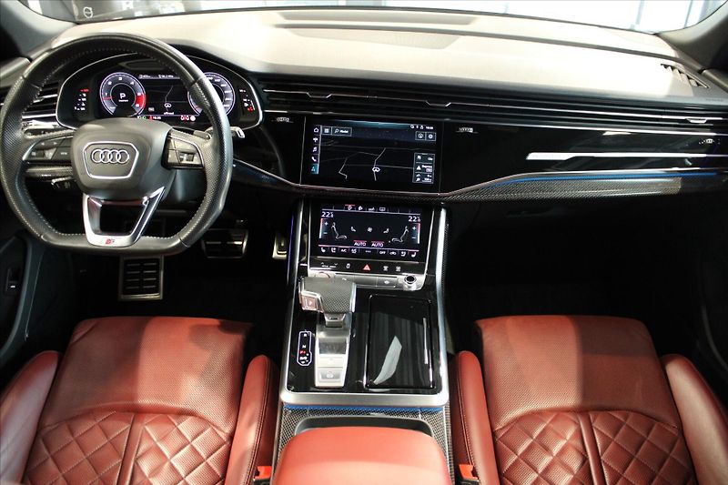 Audi SQ8 V8 320 kW quattro ACC/B&O/Matr - fotka 14 z 30