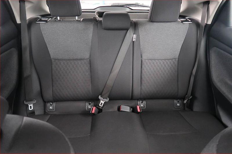 Toyota Yaris (2022) 1.5 VVT-i, Automat, ČR,1.maj - fotka 10 z 17
