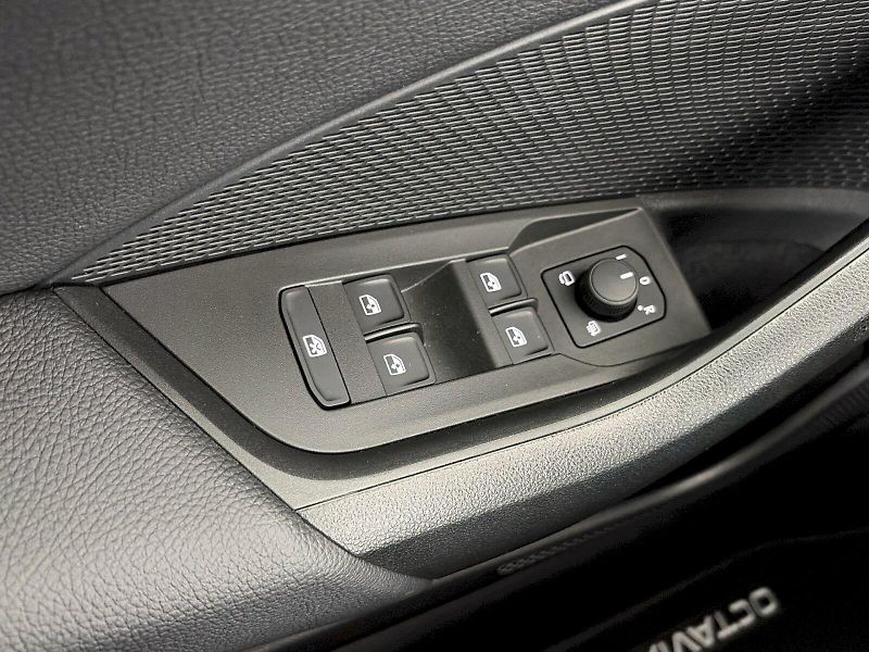 Škoda Octavia (2026) Combi 2.0TDI 85kW Selection - fotka 23 z 27