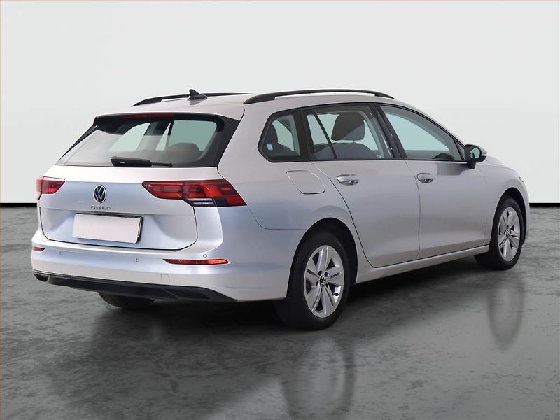 Volkswagen Golf (2022) Life 2.0 TDI, Automat - fotka 5 z 22