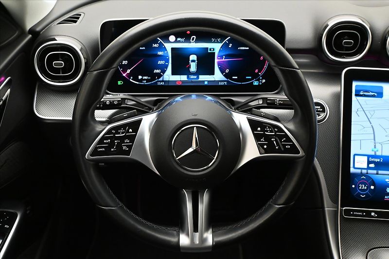 Mercedes-Benz Třídy C 2,0 220d 147 kW 9G Tronic TAŽN - fotka 18 z 32