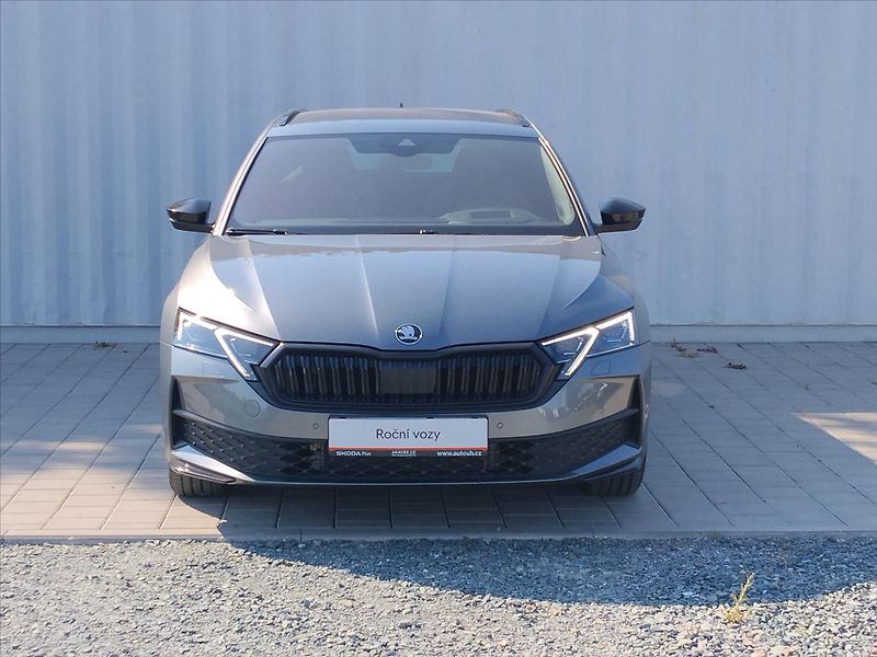 Škoda Octavia 2,0   2,0 TDI 110 KW DSG SPORT - fotka 2 z 36