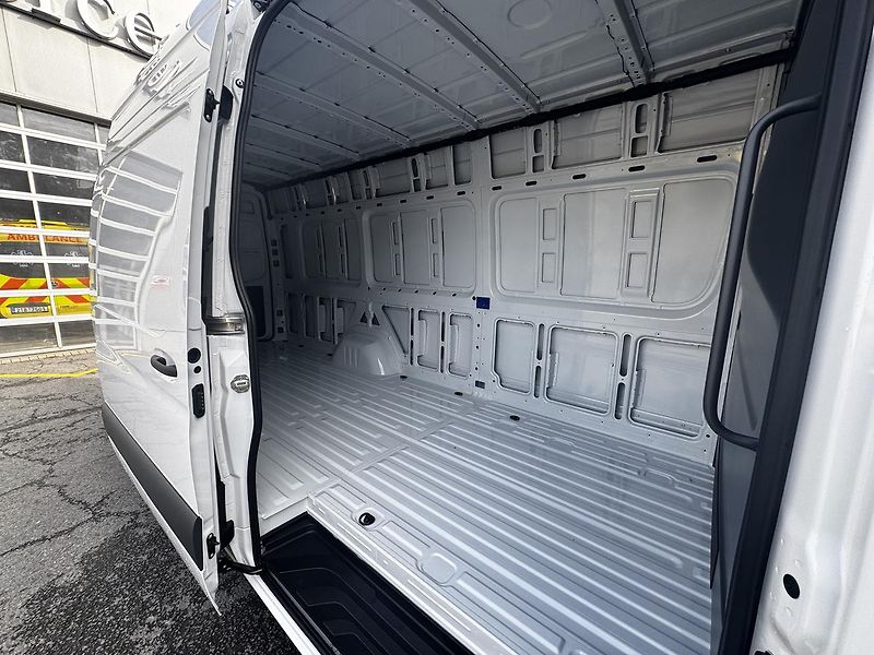 Mercedes-Benz Sprinter (2025) 317 CDI / KW PRO / XL - fotka 12 z 20