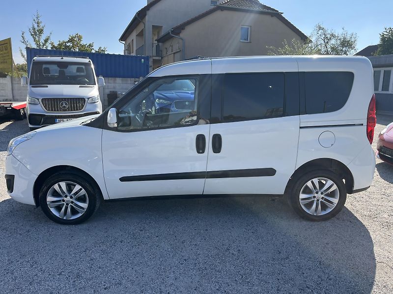 Opel Combo (2013) 1.4i 16v 70kw Klima - fotka 4 z 18