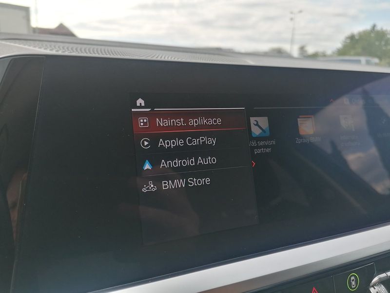 BMW Řada 3 (2020) 2.0 318D A/T Kůže - fotka 33 z 44