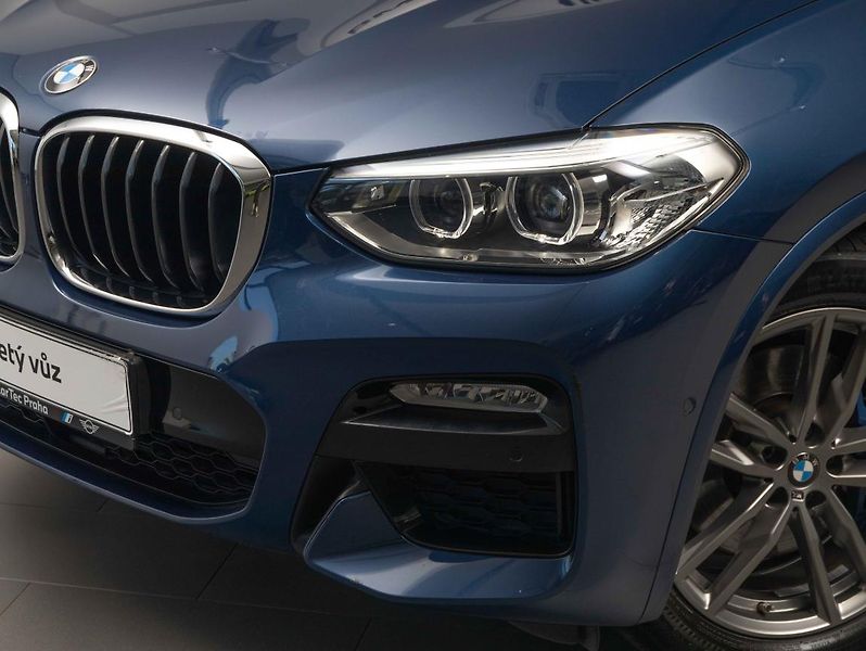 BMW X3 xDrive30d - fotka 7 z 22
