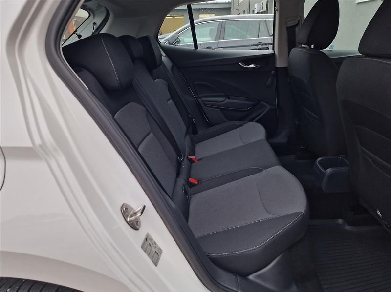 Škoda Fabia 1.0TSI Ambition,ČR,1.Majitel - fotka 15 z 50