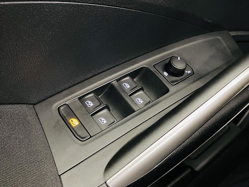 Škoda Fabia 1,0 TSI 81kW Style Plus - fotka 20 z 25