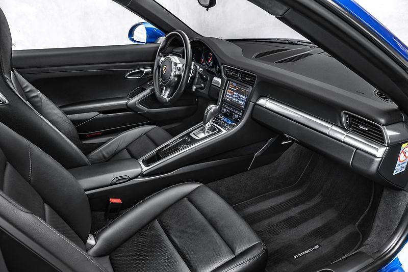 Porsche 911 Carrera 4s PASM Bi-Xenon - fotka 12 z 19