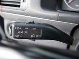 Volkswagen Touran (2006) 1.9 TDi, ČR, AC, temp - náhled 14