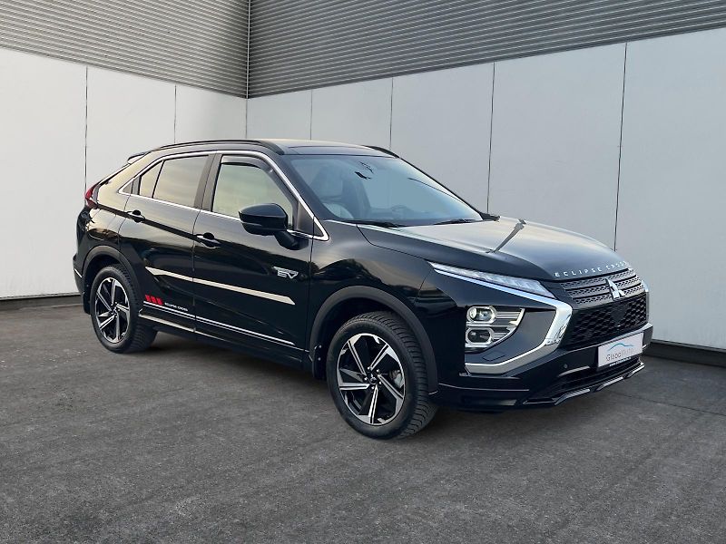 Mitsubishi Eclipse Cross (2024) INSTYLE 2.4 PHEV TAŽNÝ DPH CZ - fotka 7 z 30