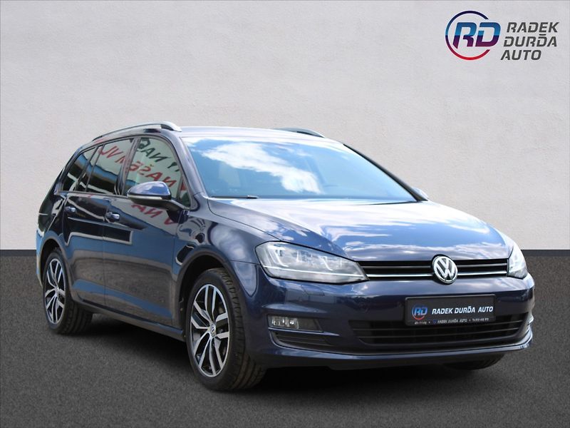 Volkswagen Golf 1,4 TSI  VÝHŘEVY,TAŽNÉ,BIXENON - fotka 3 z 28