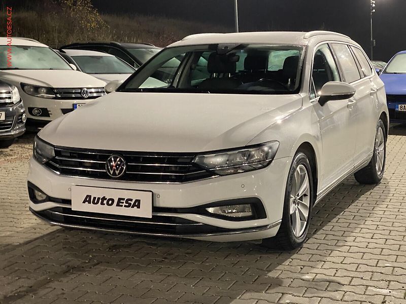 Volkswagen Passat (2021) 2.0TDi, ČR, Elegance, DSG - fotka 3 z 18