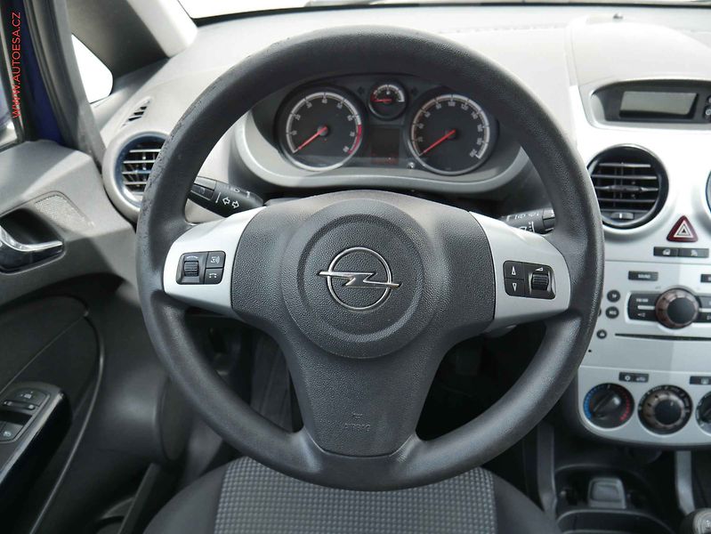 Opel Corsa (2012) 1.0i, ČR, AC, temp - fotka 12 z 18