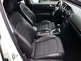 Volkswagen Golf (2014) Comfortline 1.6 TDI, Automat - náhled 7