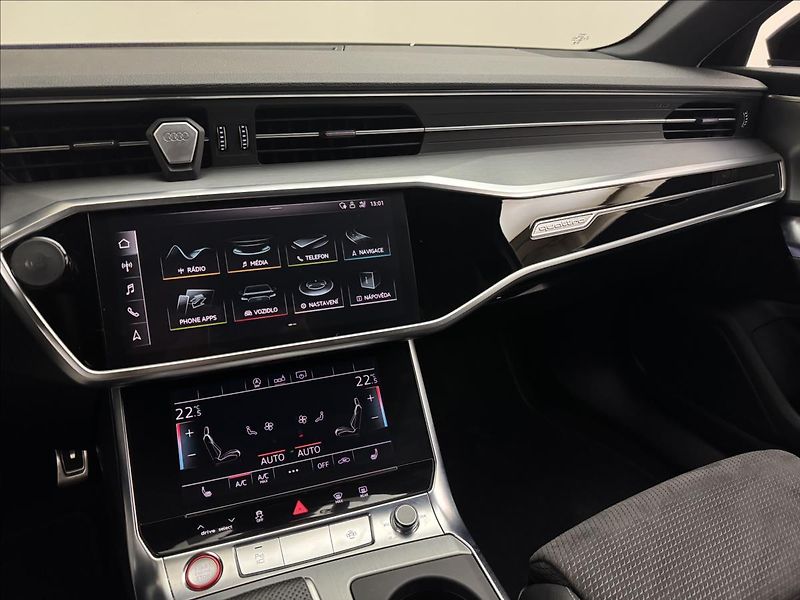 Audi S6 3,0 55TDi 257kW ACC AIR Q TZ - fotka 15 z 50