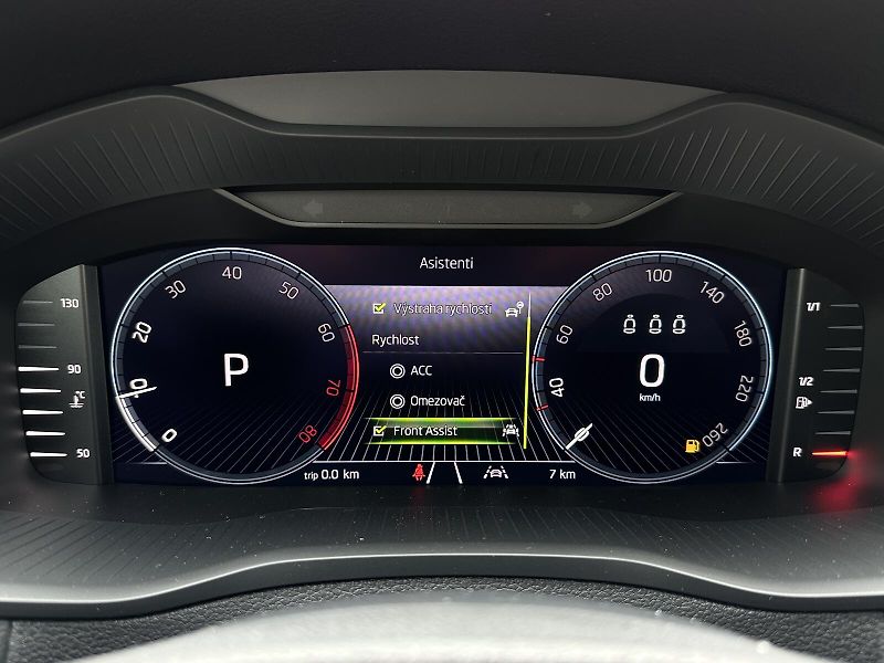 Škoda Karoq - fotka 17 z 40