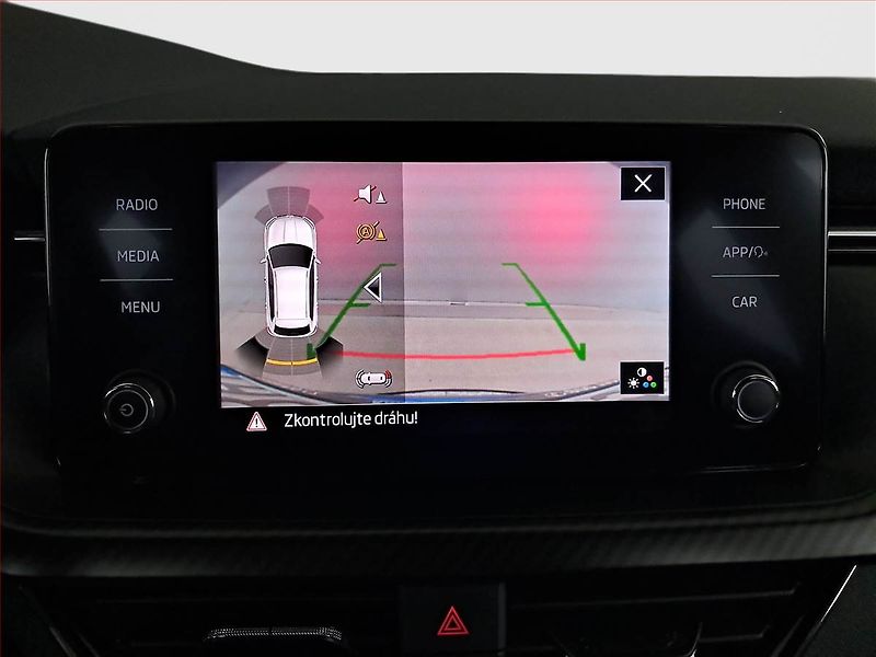 Škoda Kamiq (2021) Monte Carlo 1.0 TSI - fotka 25 z 26