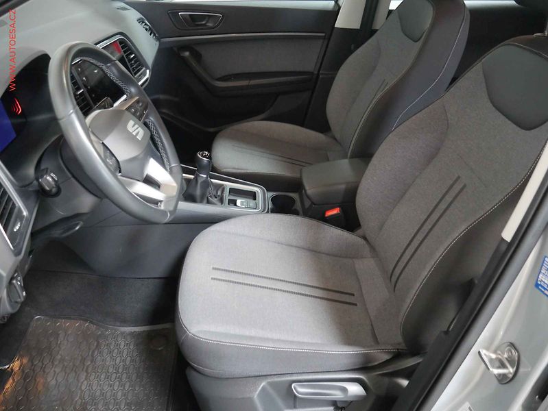 Seat Ateca (2024) 1.5 TSi, LED, navi - fotka 9 z 27