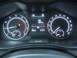 Škoda Kamiq (2023) Ambition 1.0 TSI, Tempomat - náhled 11