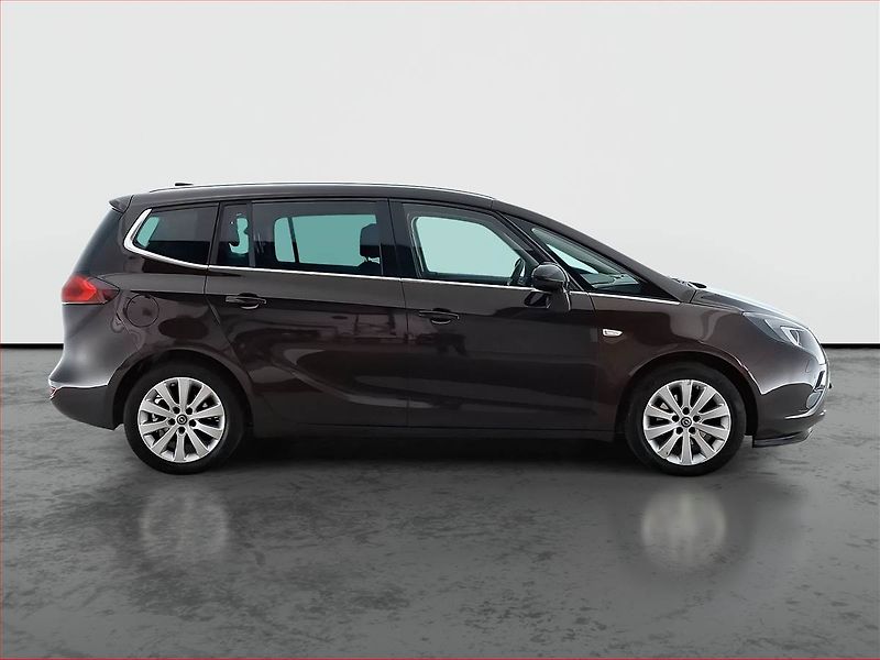 Opel Zafira (2016) 1.6 CDTI, 7 míst, Navi, Xenony - fotka 6 z 19