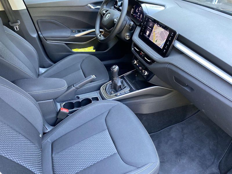 Škoda Fabia (2024) 1.0 TSI Top Selection - fotka 8 z 35