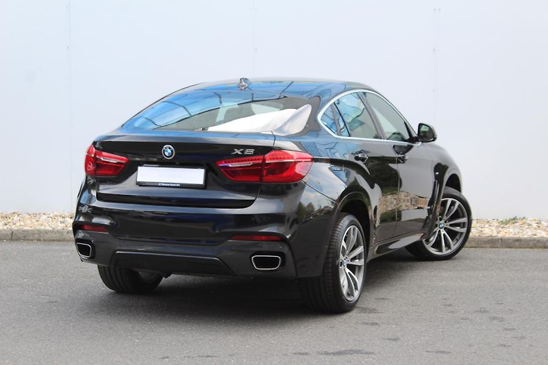 BMW X6 xDrive40d - fotka 2 z 25