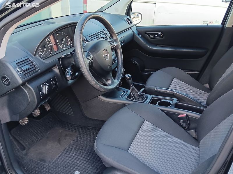 Mercedes-Benz Třídy A 160 CDI 60kW ČR 1.MAJITEL - fotka 10 z 24
