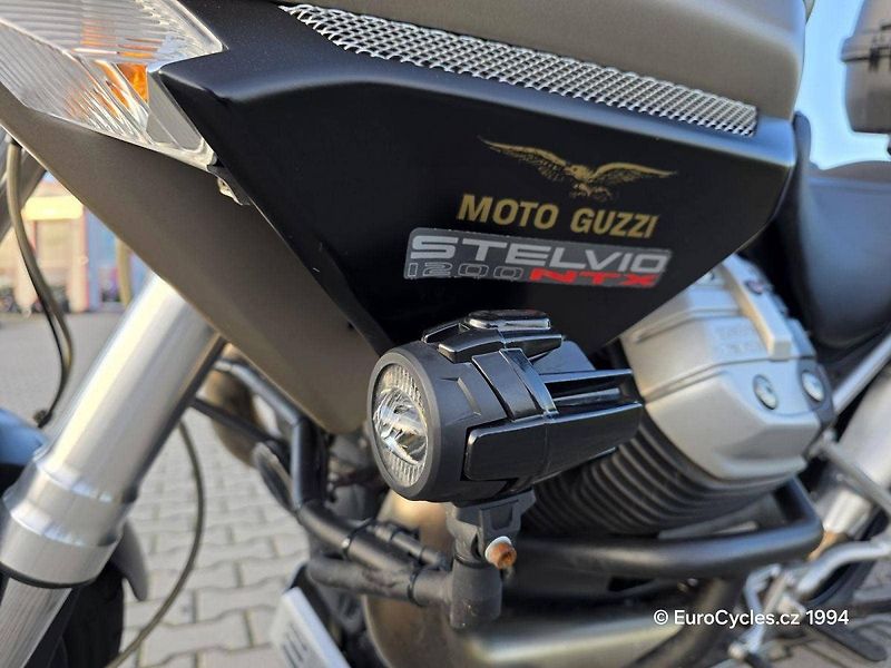 Moto Guzzi Stelvio 1200 NTX (2009) ABS - fotka 11 z 20
