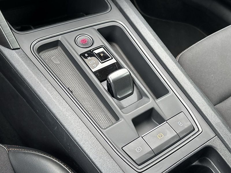 Cupra Formentor (2024) 1.5 TSI DSG - fotka 15 z 28