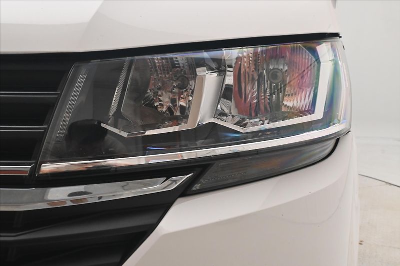 Volkswagen Transporter 2,0 TDI 110 kW AC Manuál Navi - fotka 28 z 29