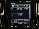 Volvo XC40 T3 MOMENTUM AUT 1. maj. - náhled 29
