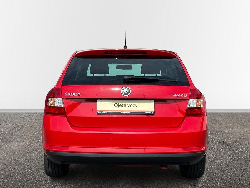 Škoda Rapid ELEGANCE - fotka 17 z 25