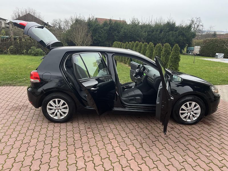 Volkswagen Golf 1.2TSI 77KW,ALU,DIGIKLIMA,ESP - fotka 29 z 41