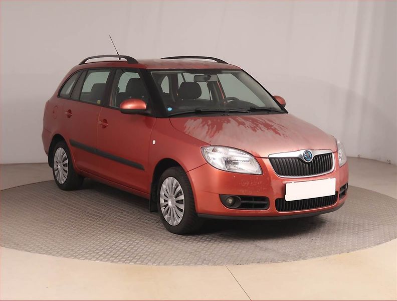 Škoda Fabia (2009) Ambition 1.2 12V, po STK - fotografie inzerátu