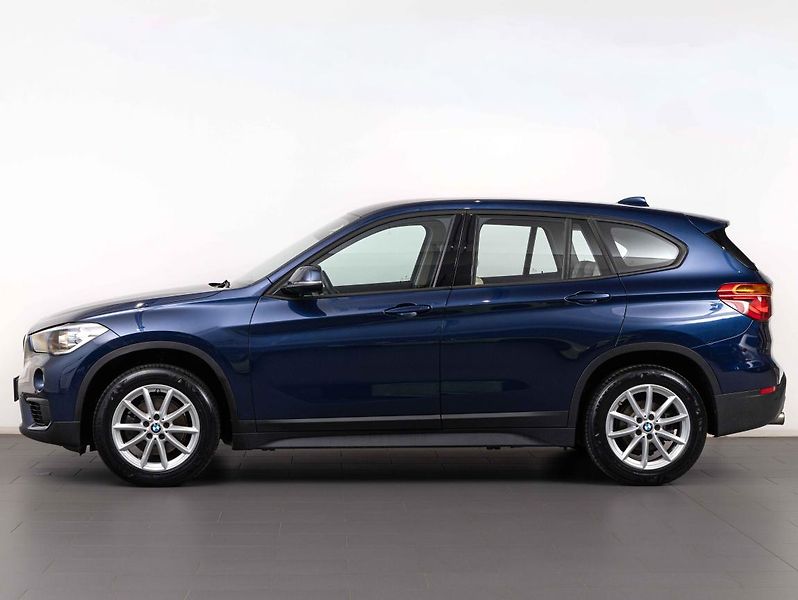 BMW X1 sDrive 18i - fotka 3 z 21