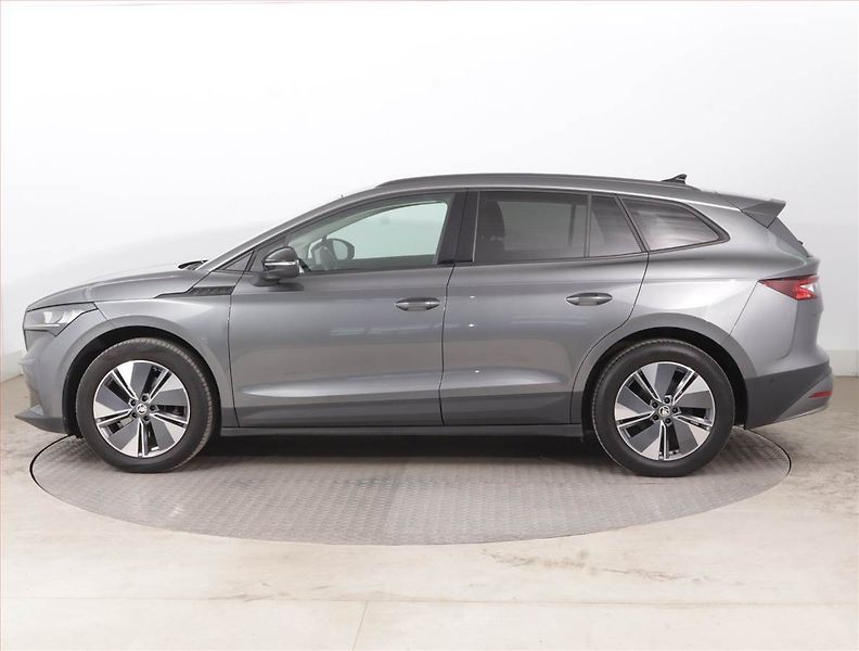 Škoda Enyaq (2022) iV 60 (62 kWh), SoH 91% - fotka 3 z 18
