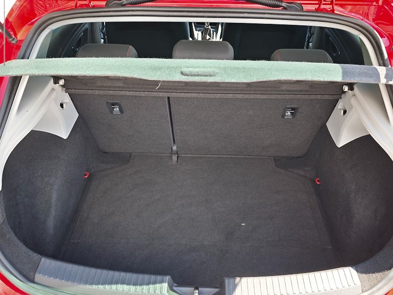 Seat Leon (2014) FR 1,4 TSI 90 Kw - fotka 8 z 37