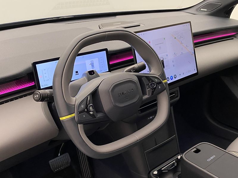 Lynk & Co 02 (2026) MORE EV - fotka 4 z 47