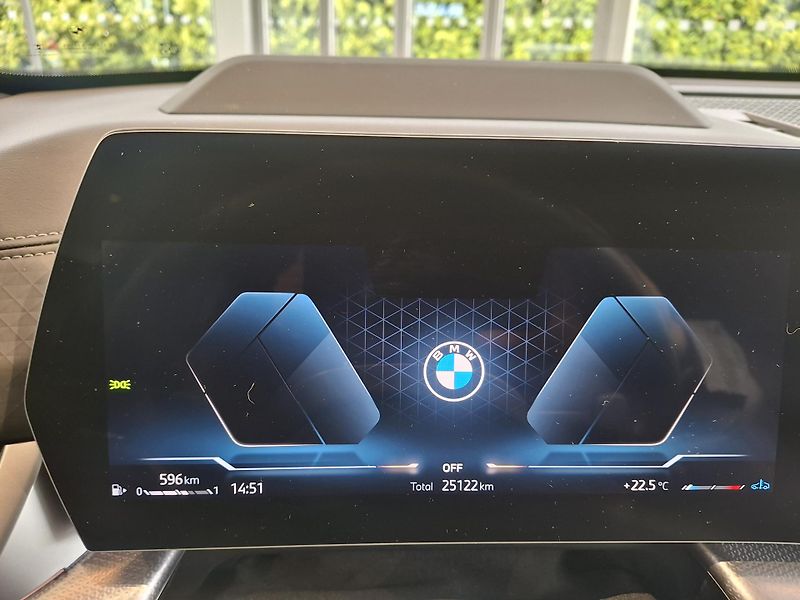 BMW X2 xDrive20d M-Sport - fotka 13 z 27