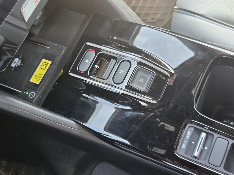 Honda e:Ny1 0,0 150kW - fotka 16 z 17