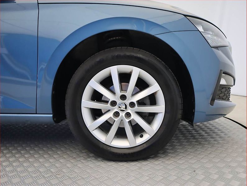 Škoda Scala (2021) Joy 1.0 TSI, Serv.kniha - fotka 15 z 22
