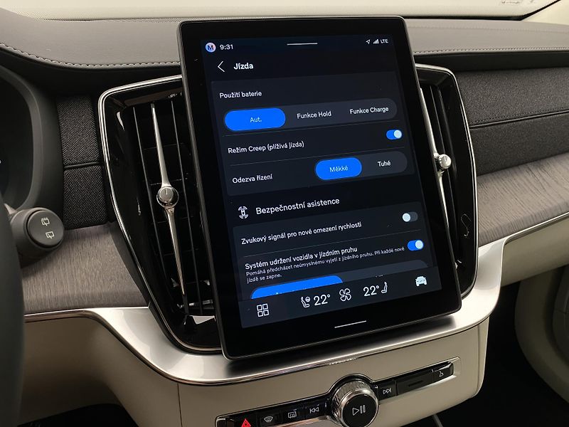 Volvo XC90 (2026) T8 AWD RECHARGE BRIGHT PLUS 7m - fotka 50 z 71