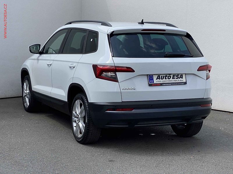 Škoda Karoq (2019) 1.5 TSi, Style, DSG, navi - fotka 6 z 18