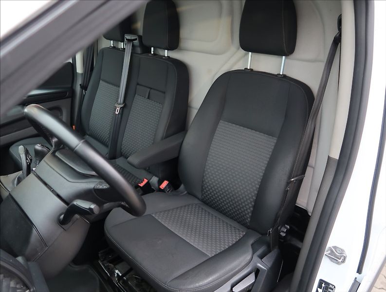 Ford Transit Custom 2,0 TDCi ČR 1 MAJITEL - fotka 22 z 27