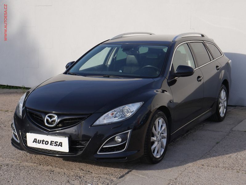 Mazda 6 (2011) 2.2 D, Klima - fotka 3 z 15
