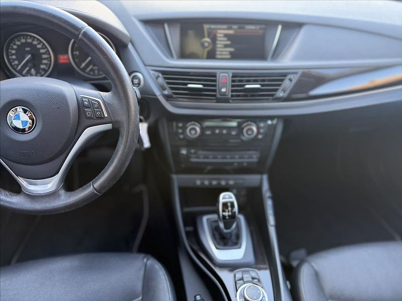 BMW X1 2,0 20d xDrive NAVI XENON - fotka 28 z 37