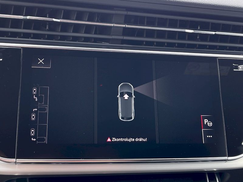 Audi Q8 (2023) 50 TDI 210 kW S-line Quattro T - fotka 17 z 35