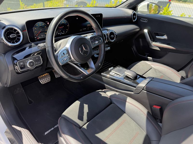 Mercedes-Benz Třídy A (2019) 180d / AMG line / automat - fotka 17 z 24