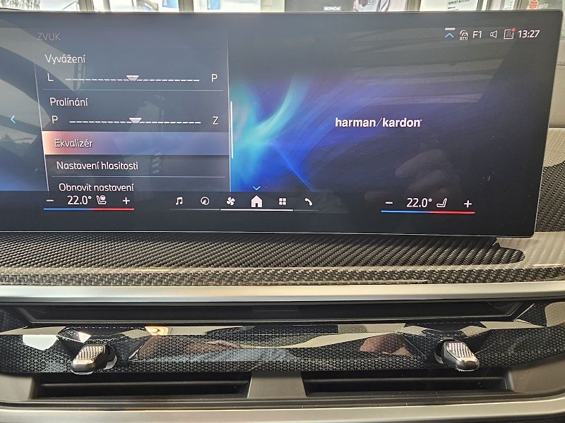 BMW X5 xDrive30d - fotka 35 z 38